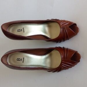 Bakers Mocha Brown Heels. Size 8.5